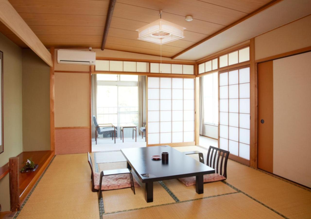 Unzen Iwaki Ryokan Екстериор снимка